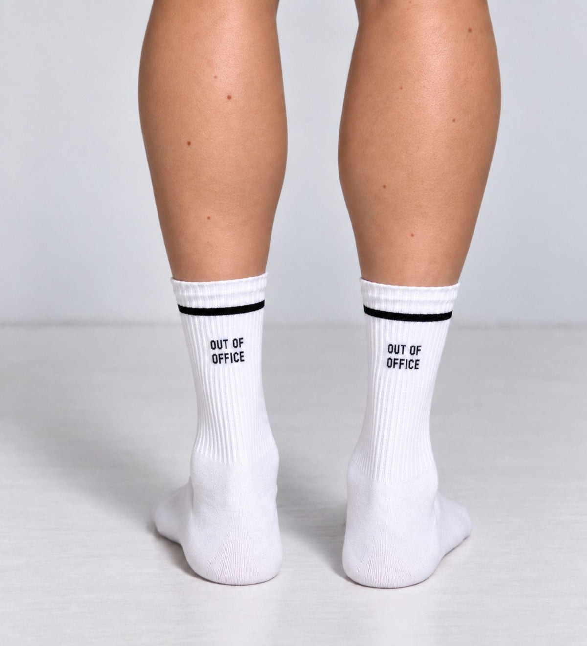 OUT OF OFFICE SOCKEN