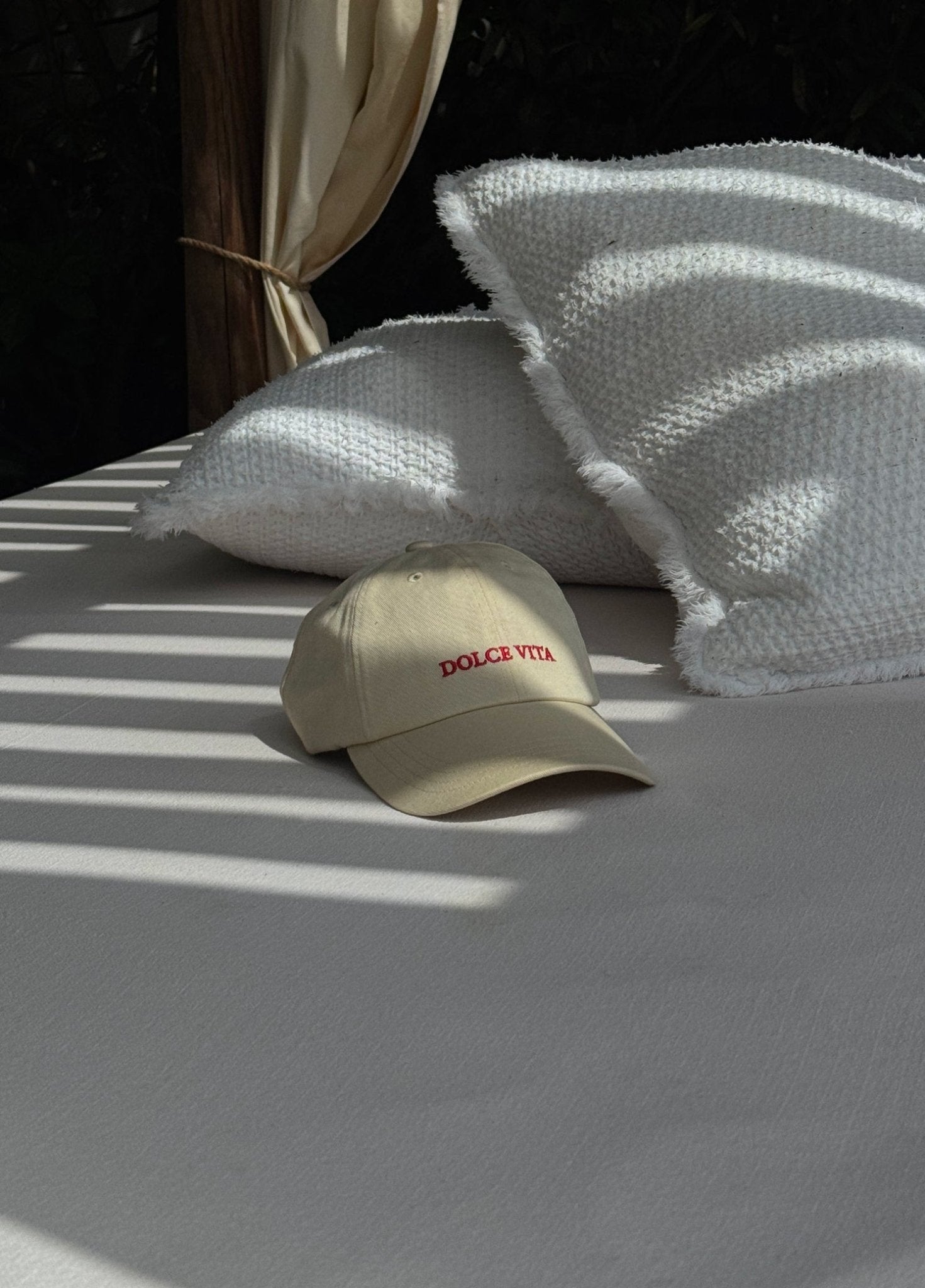 DOLCE VITA Cap Caps - NBDC