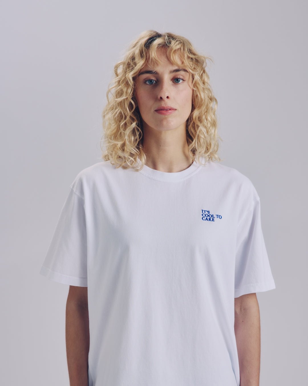 IT'S COOL TO CARE T-Shirt T-Shirt - NBDC