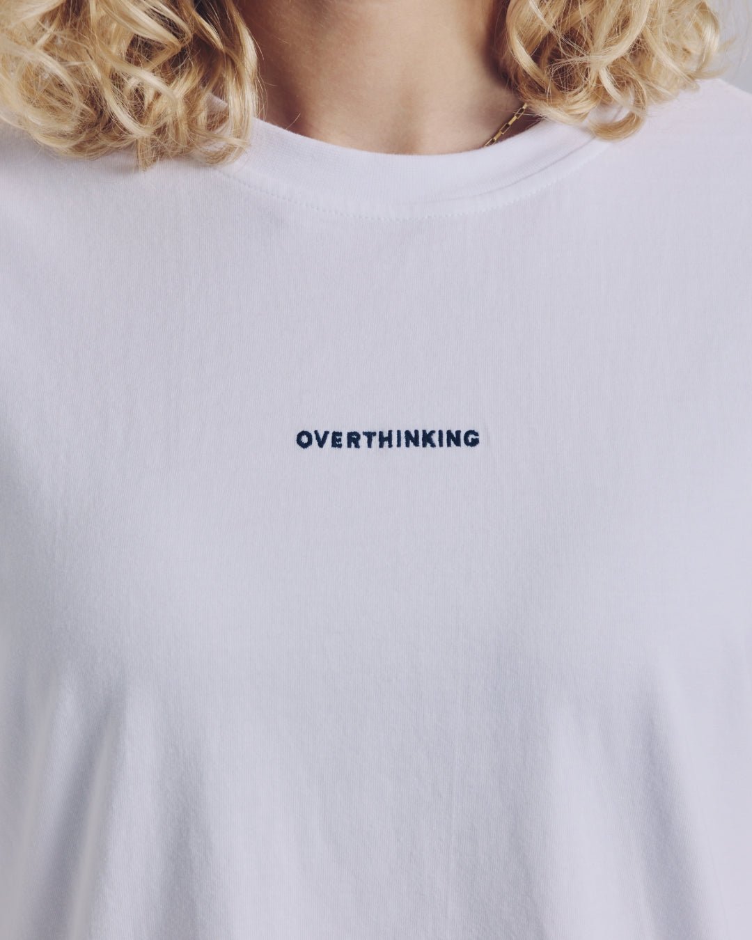 OVERTHINKING T-Shirt T-Shirt - NBDC